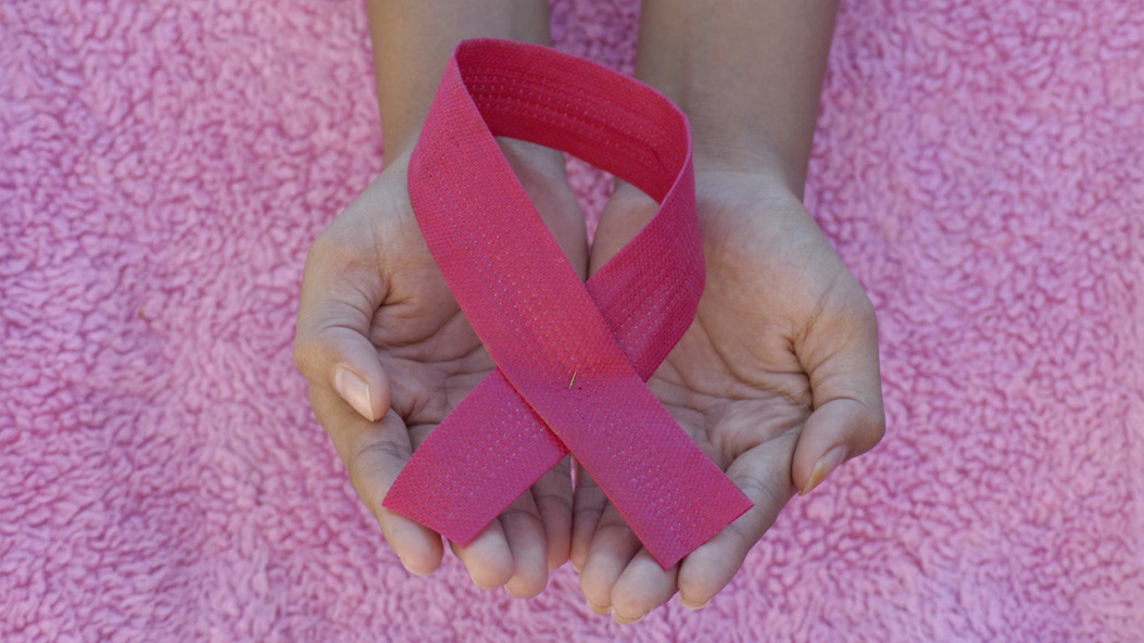 L'importanza del mese rosa: Unire le forze contro il cancro al seno